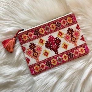 ANN TAYLOR LOFT NWT Embroidered Bohemian Clutch